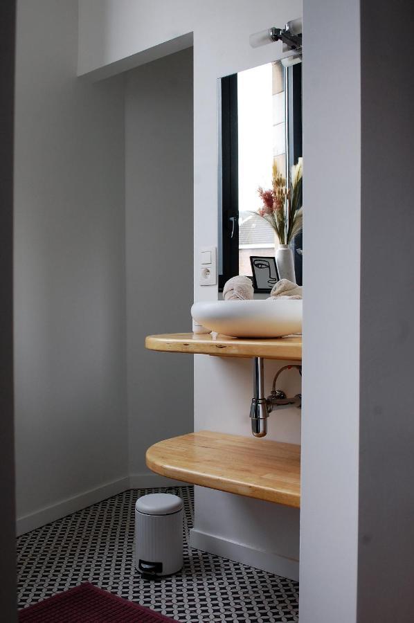 Huis Nest Logies Bed & Breakfast Halle  Bagian luar foto